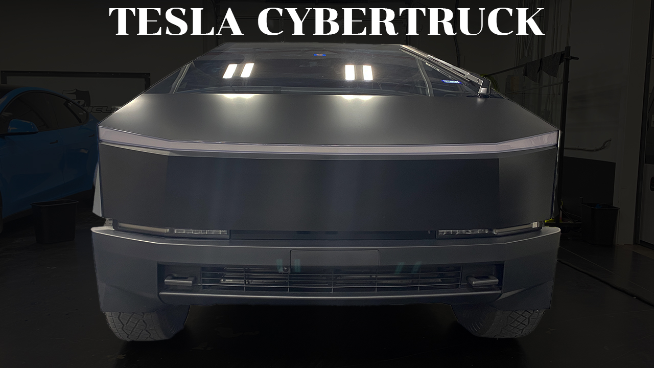 Black Cybertruck